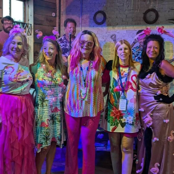 5 O'Clock Phlock Parrot Head Club